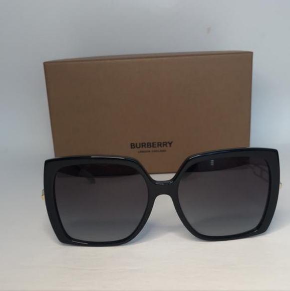 Authentic New Burberry BE4332-30018G 57 Luna Sunglasses Black Frame Grey Lens - Picture 3 of 12